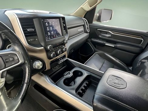 Used 2020 RAM 1500 Laramie RWD image 19
