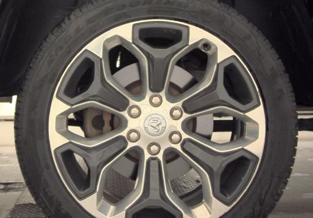 Used 2019 RAM 1500 Limited w/ Advanced Safety Group AWD/4WD image 8