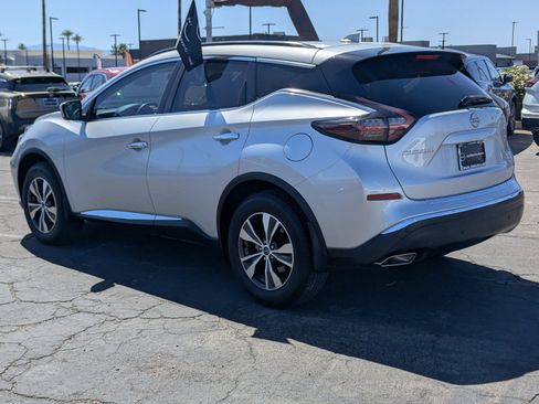 Used 2023 Nissan Murano SV FWD image 4