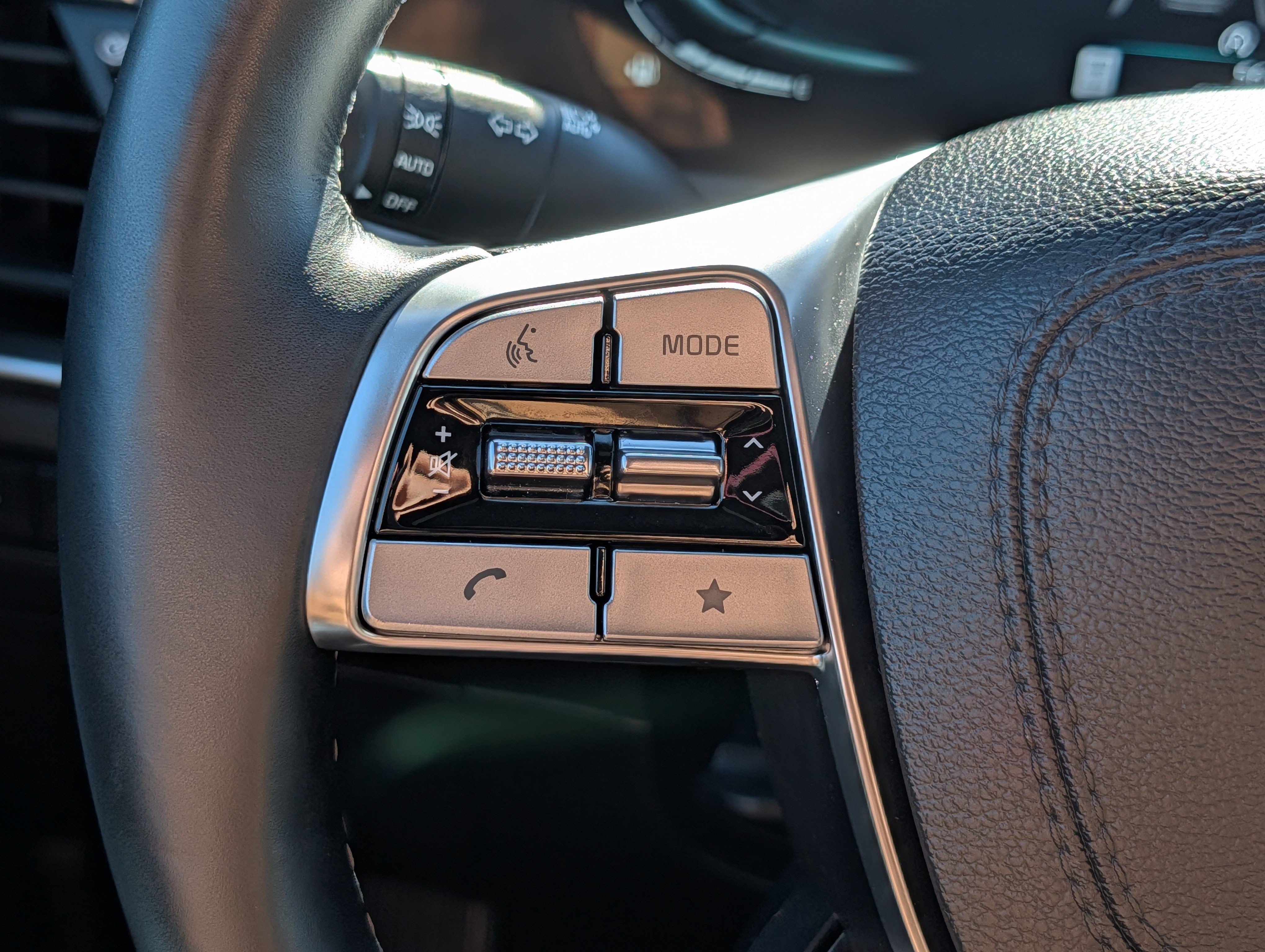 Certified 2024 Kia Telluride EX X-Line AWD/4WD image 31