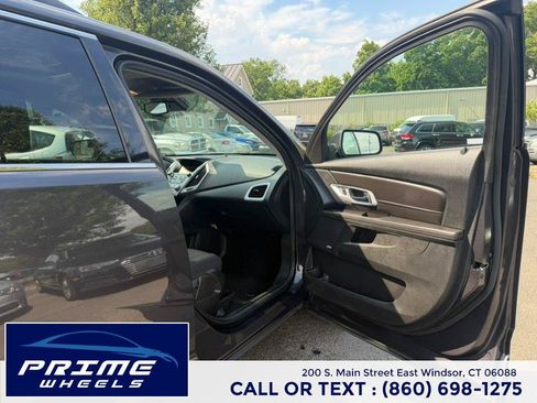 Used 2015 GMC Terrain SLE w/ Convenience Package AWD/4WD image 16