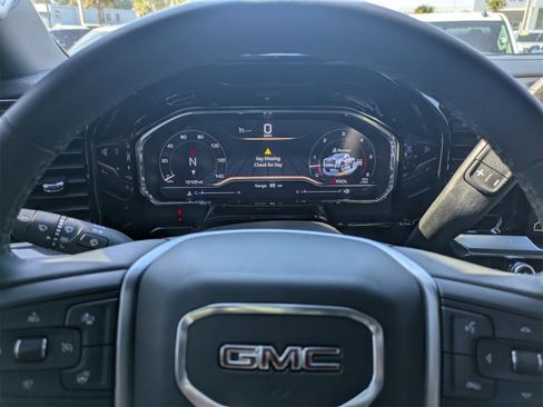 Used 2025 GMC Sierra 2500 SLT w/ SLT Convenience Package image 34