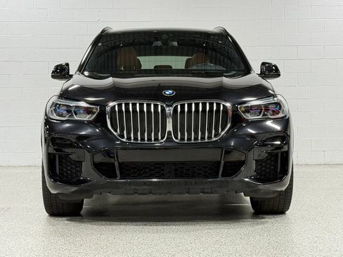 Used 2022 BMW X5 xDrive40i w/ M Sport Package AWD/4WD image 3