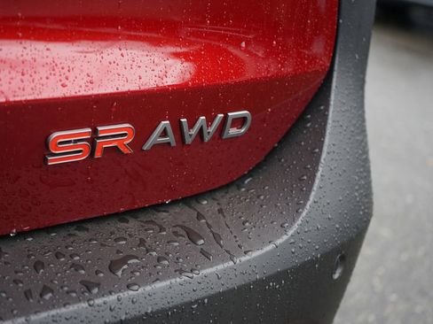 New 2025 Nissan Kicks SR image 11