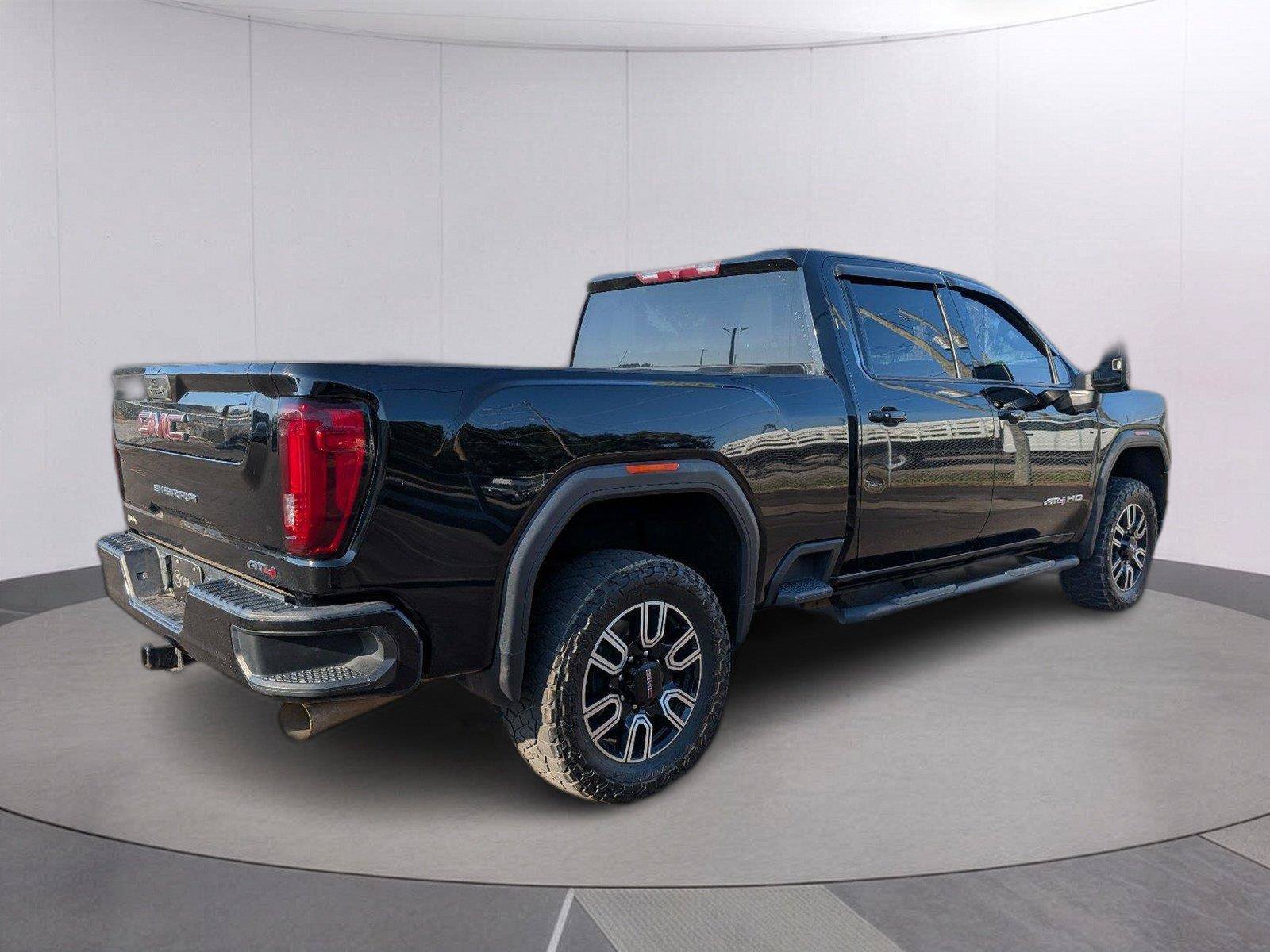 Used 2022 GMC Sierra 2500 AT4 w/ Gooseneck/5TH Wheel Package AWD/4WD image 7