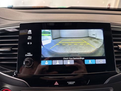 Used 2023 Honda Passport EX-L image 23