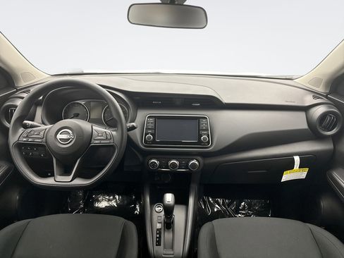 Used 2025 Nissan Kicks Play S FWD image 14