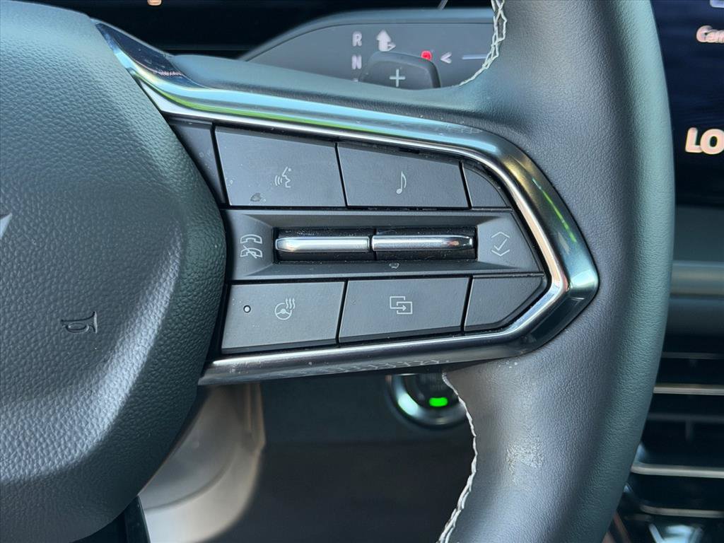 Used 2026 Chevrolet Traverse LT w/ Midnight/Sport Edition FWD image 19