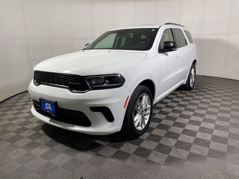 Used 2024 Dodge Durango GT image 4