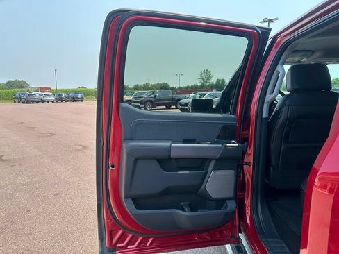 Used 2022 Ford F150 Lariat w/ Equipment Group 502A High AWD/4WD image 21