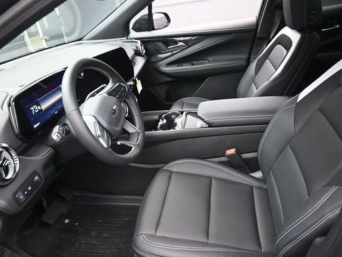 New 2026 Chevrolet Blazer EV LT image 8