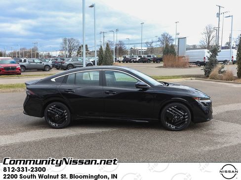 New 2026 Nissan Sentra SR w/ SR All Weather Package FWD image 8