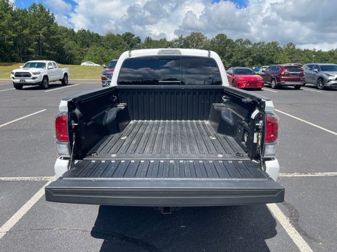 Used 2023 Toyota Tacoma TRD Sport RWD image 16