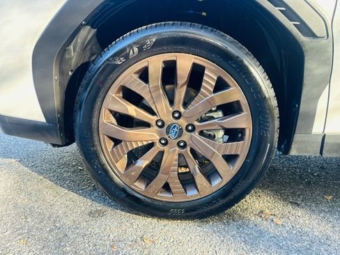 Used 2025 Subaru Forester Sport image 28