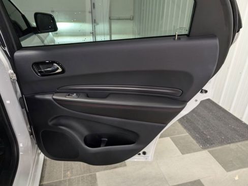 Used 2022 Dodge Durango R/T w/ Blacktop Package AWD/4WD image 28