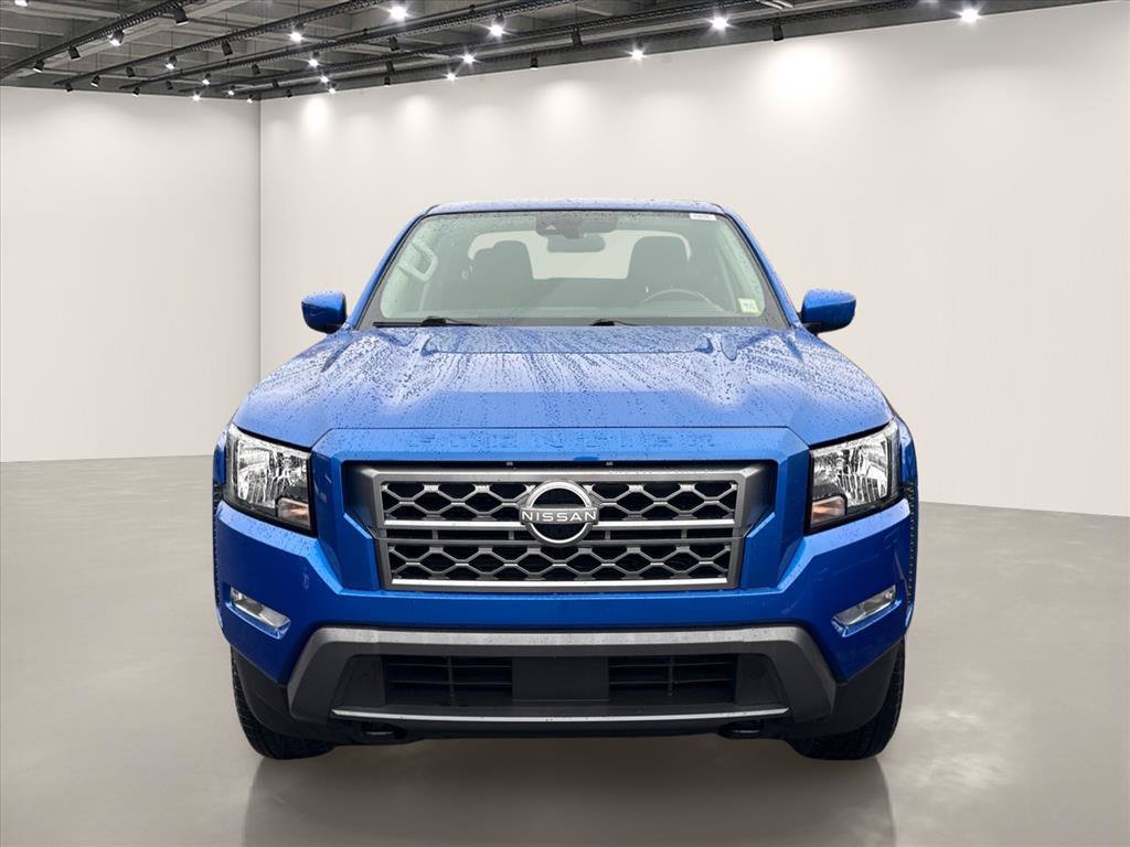 Used 2024 Nissan Frontier SV w/ SV Convenience Package AWD/4WD image 2