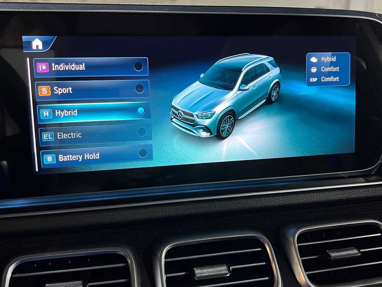 New 2026 Mercedes-Benz GLE 450e 4MATIC image 43