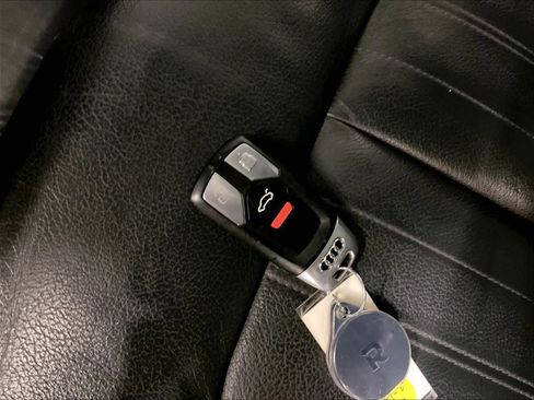 Used 2018 Audi Q5 2.0T Premium Plus w/ Premium Plus Package image 12