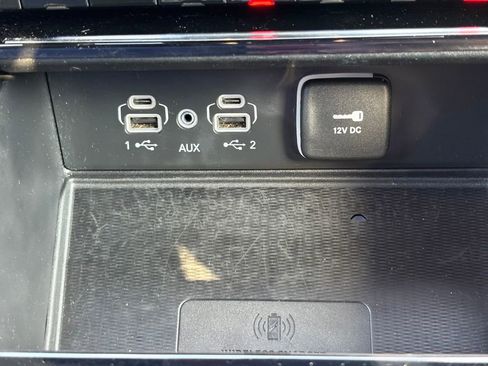 Used 2024 Jeep Grand Cherokee Altitude AWD/4WD image 28