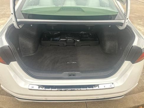 Used 2023 Nissan Altima 2.5 SL image 23