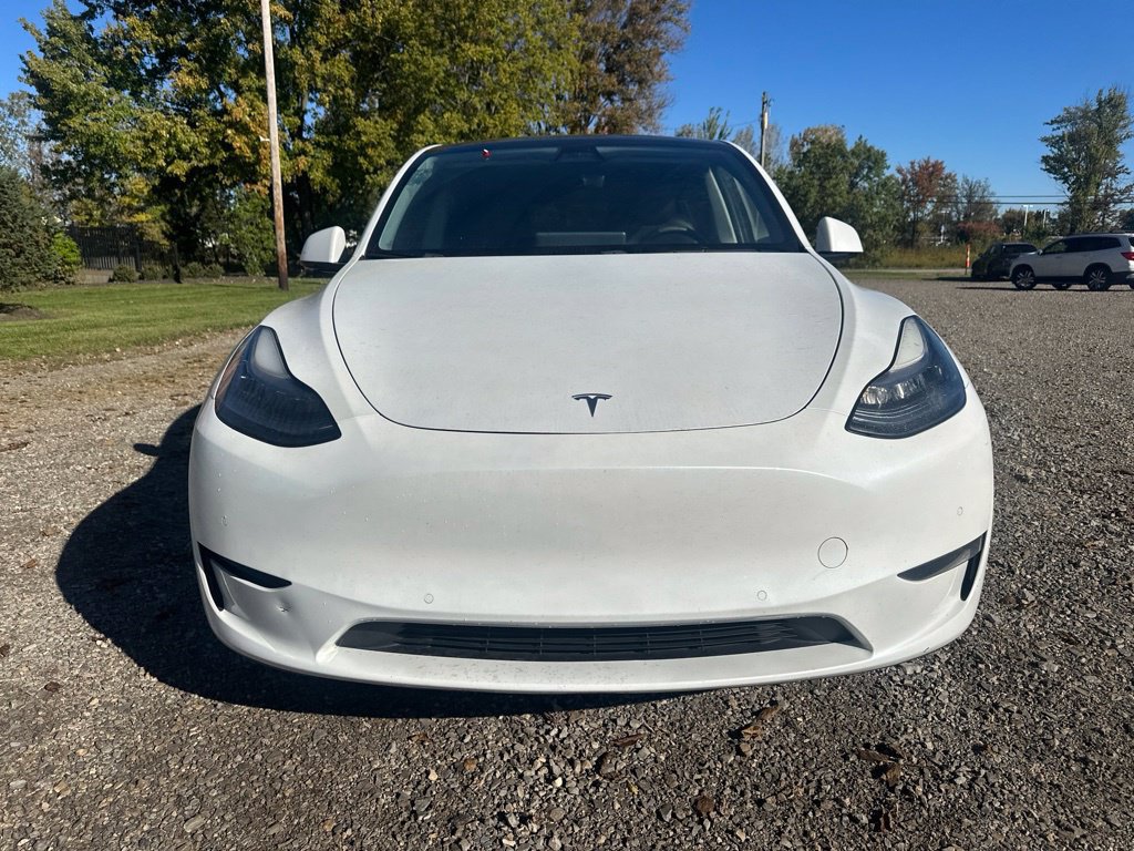 Used 2021 Tesla Model Y Long Range AWD/4WD image 2