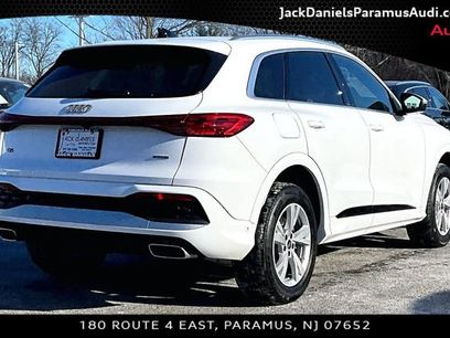 Used 2025 Audi Q5 Premium w/ Convenience Package