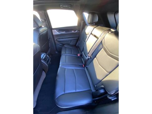 Used 2024 Cadillac XT5 Premium Luxury image 38