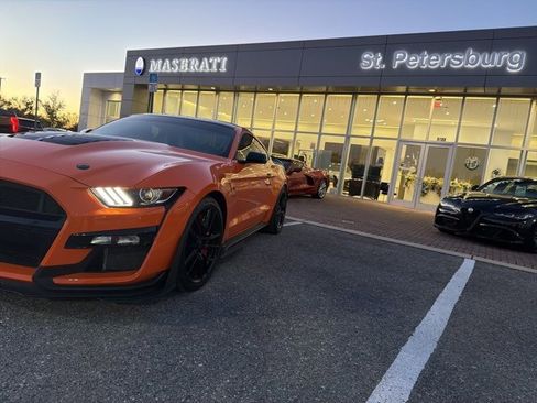 Used 2021 Ford Mustang Shelby GT500 w/ Technology Package image 4