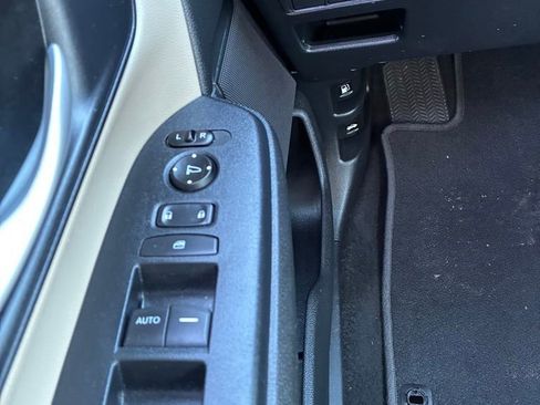 Used 2018 Honda CR-V LX image 23