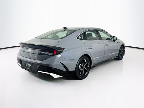 Used 2025 Hyundai Sonata SEL FWD image 9