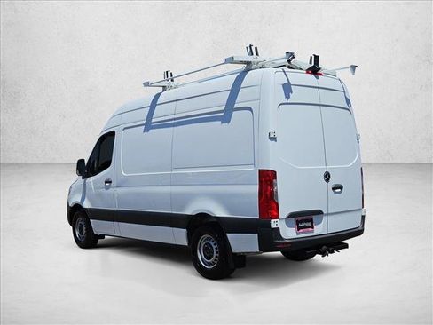 Used 2022 Mercedes-Benz Sprinter 2500 image 8