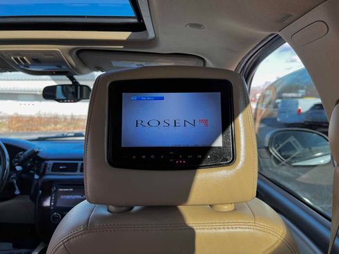 Used 2014 GMC Yukon Denali image 26