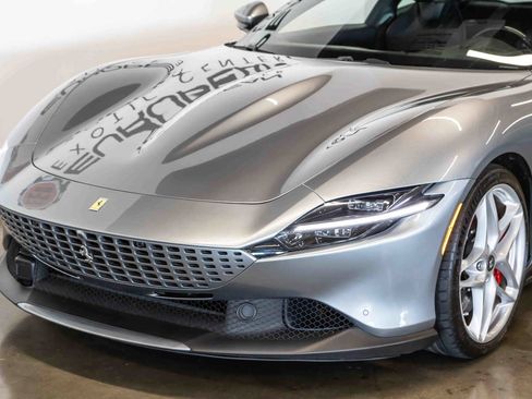 Used 2021 Ferrari Roma RWD image 20