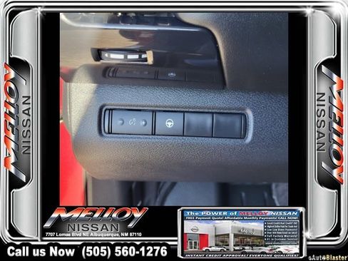 Used 2024 Nissan Pathfinder SV w/ Lighting Package (N92) image 31