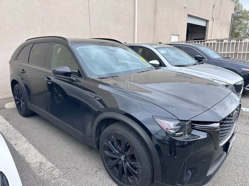 Certified 2025 MAZDA CX-90 3.3 Turbo w/ Premium Sport Pkg image 3