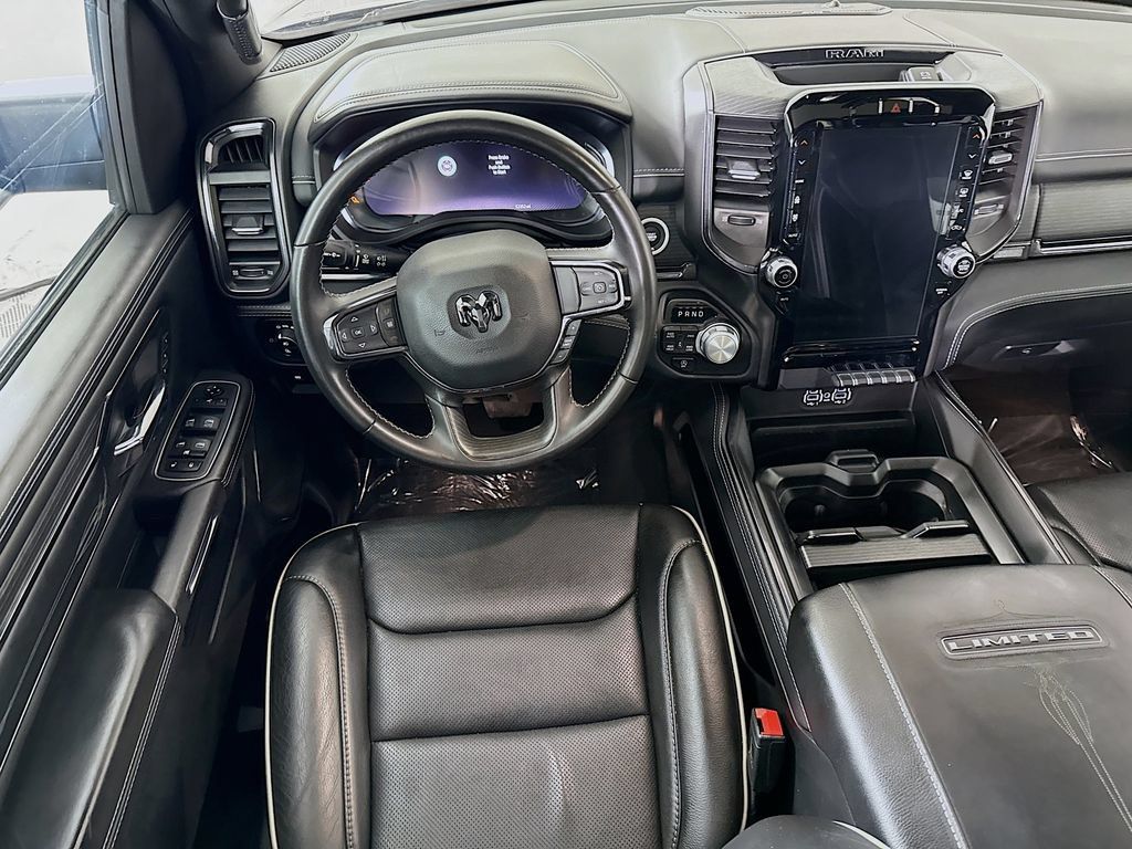 Used 2023 RAM 1500 Limited w/ Body Color Bumper Group AWD/4WD image 4