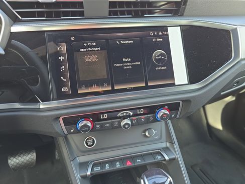 New 2025 Audi Q3 2.0T Premium image 20