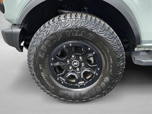 Used 2023 Ford Bronco Wildtrak image 20