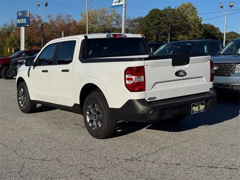 New 2025 Ford Maverick XLT w/ Equipment Group 301A image 5