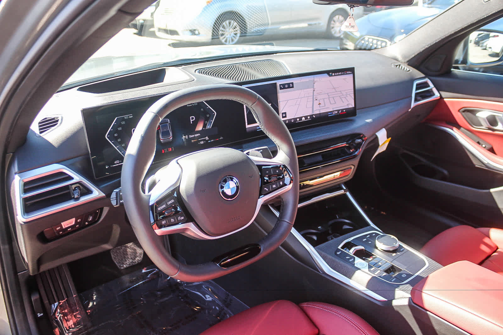 Used 2026 BMW 330i Sedan w/ Premium Package RWD image 16