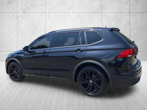 Used 2024 Volkswagen Tiguan SE R-Line FWD image 7