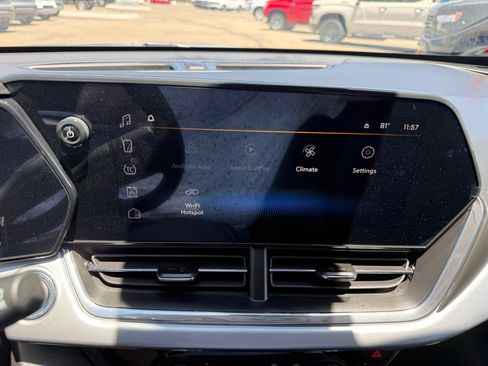 New 2026 Chevrolet Trax LT w/ LT Convenience Package FWD image 22
