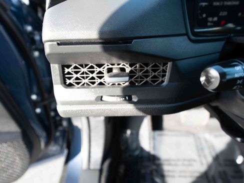 Used 2023 Honda Accord EX image 11