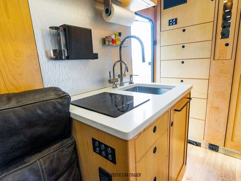 Used 2022 Ford F550 4x4 Crew Cab Super Duty image 82