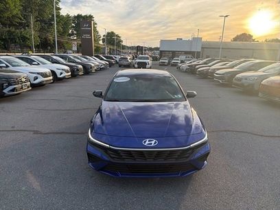 Used 2025 Hyundai Elantra SEL