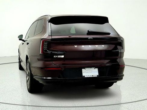 Used 2025 Volvo EX90 Ultra AWD/4WD image 6