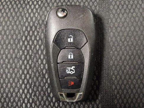 Used 2019 Chevrolet Sonic LT FWD image 32
