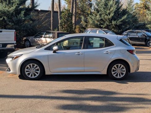 Used 2023 Toyota Corolla SE image 6