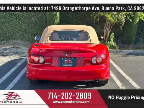 Used 2002 MAZDA MX-5 Miata SE RWD image 8