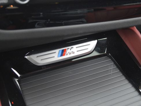 Certified 2025 BMW X4 M40i w/ Premium Package image 23